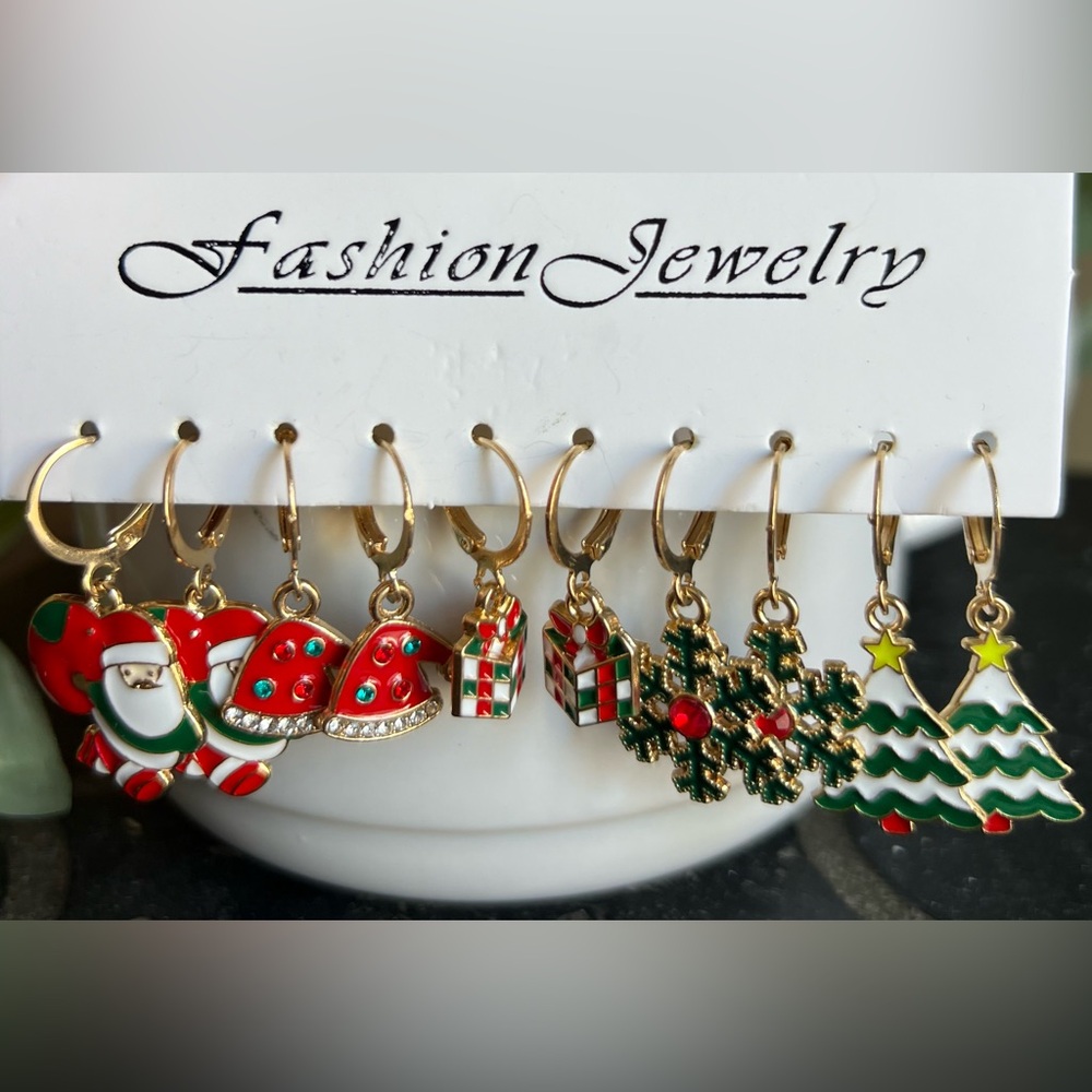 Christmas Earrings, 5 pairs